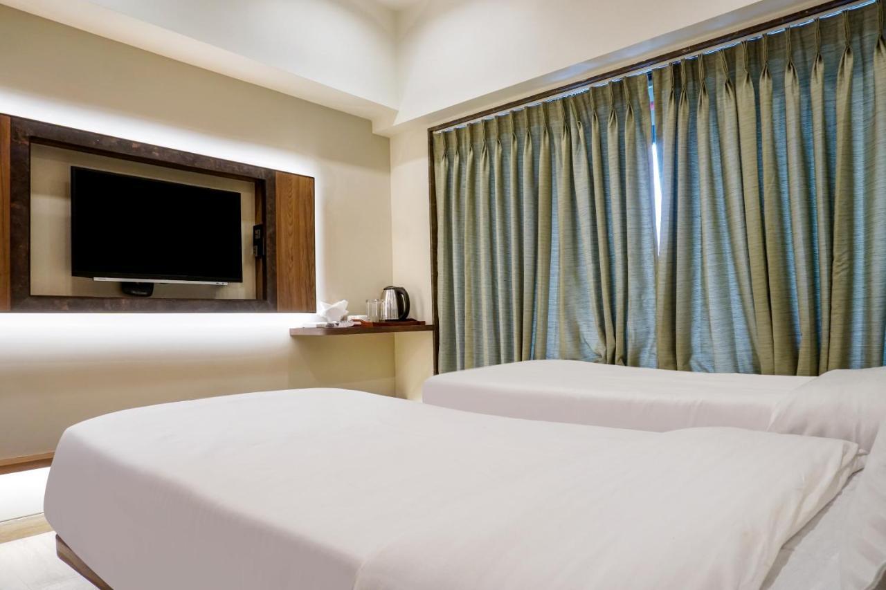 Hotel Olten Bombay Extérieur photo