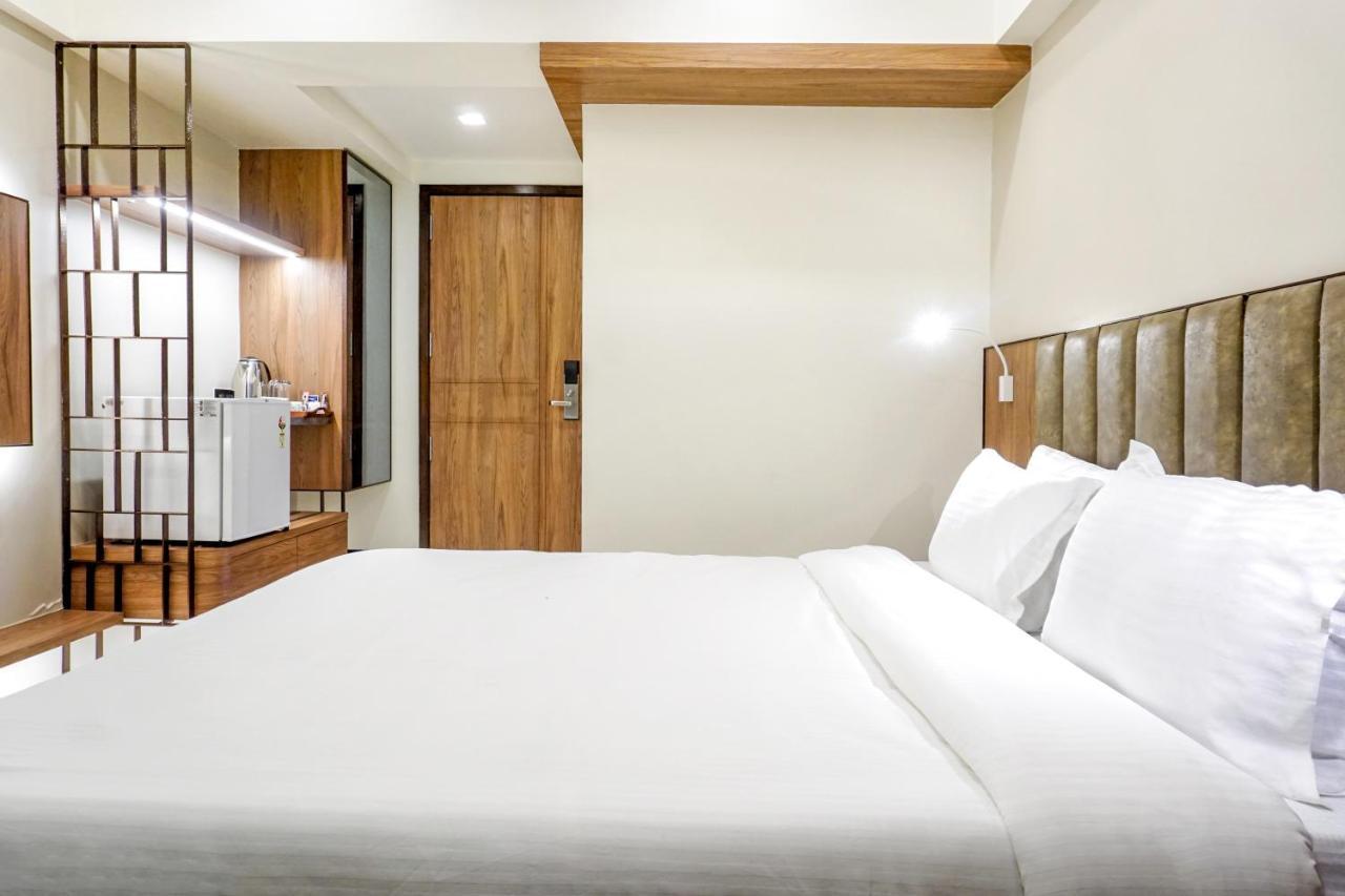 Hotel Olten Bombay Extérieur photo