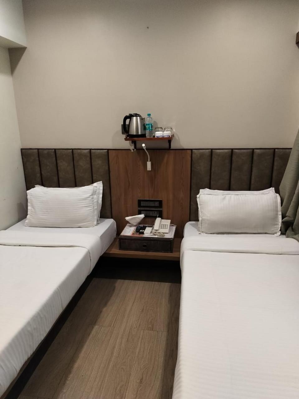 Hotel Olten Bombay Extérieur photo